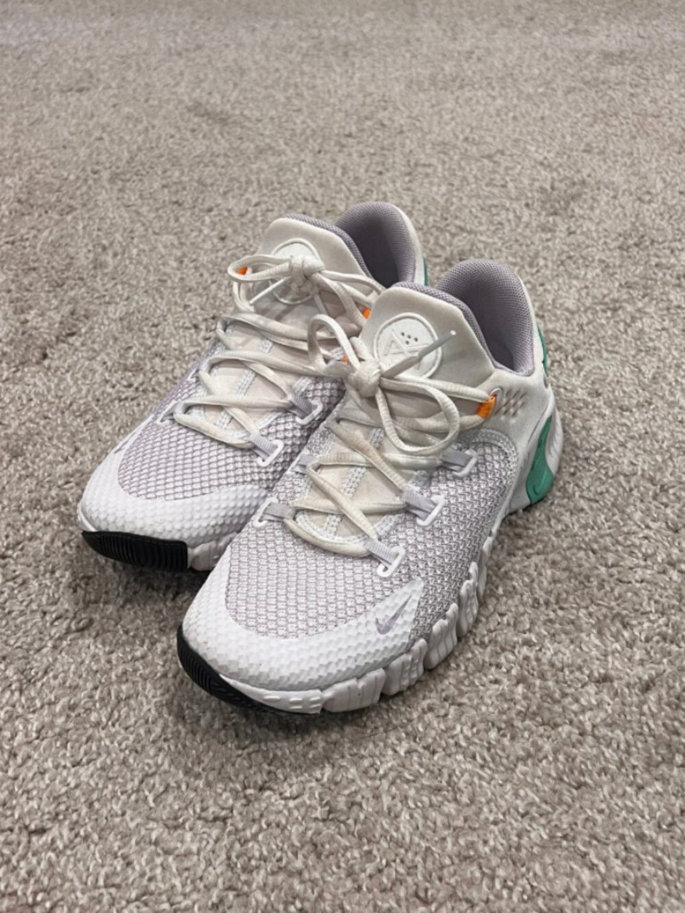 Nike Free Metcon 5 White Emerald Rise Training Shoes Women's Size 8